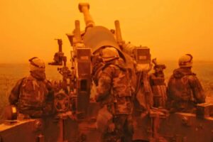 11th Marines Artillery Iraq Sandstorm